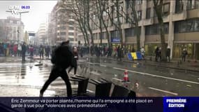 Belgique: des manifestants ont protesté dimanche à Bruxelles contre la gestion de la crise sanitaire