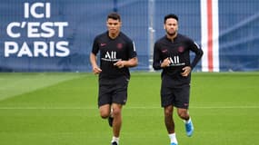 Thiago Silva et Neymar à l'entraînement
