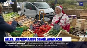 Arles : les préparatifs de Noël au marché