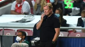 L'entraîneur néerlandais de Barcelone, Ronald Koeman, lors du match de poule de la Ligue des Champions contre Benfica, le 29 septembre 2021 à Lisbonne