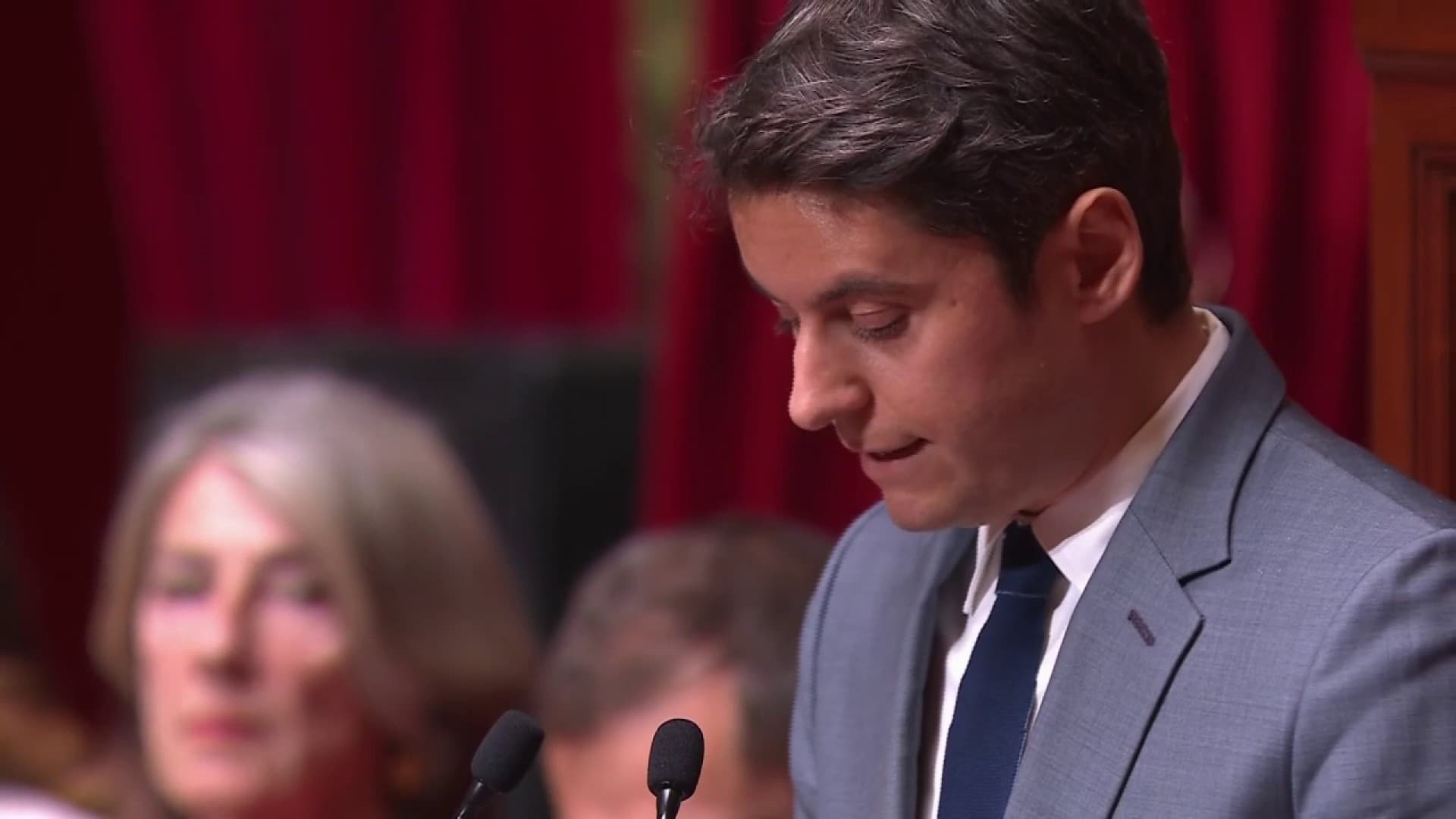 Attal discours lundi 4 mars 2023