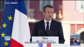 Macron "comprend la colère" contre la puissance publique après l'attentat de Nice 