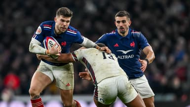 Matthieu Jalibert lors du match Angleterre-France (26-25, VI Nations), le 31 janvier 2025