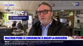 Emmanuel Macron peine à convaincre les habitants de Bruay-la-Buissière