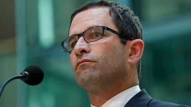 La mesure phare de Benoît Hamon peine à séduire les Français.