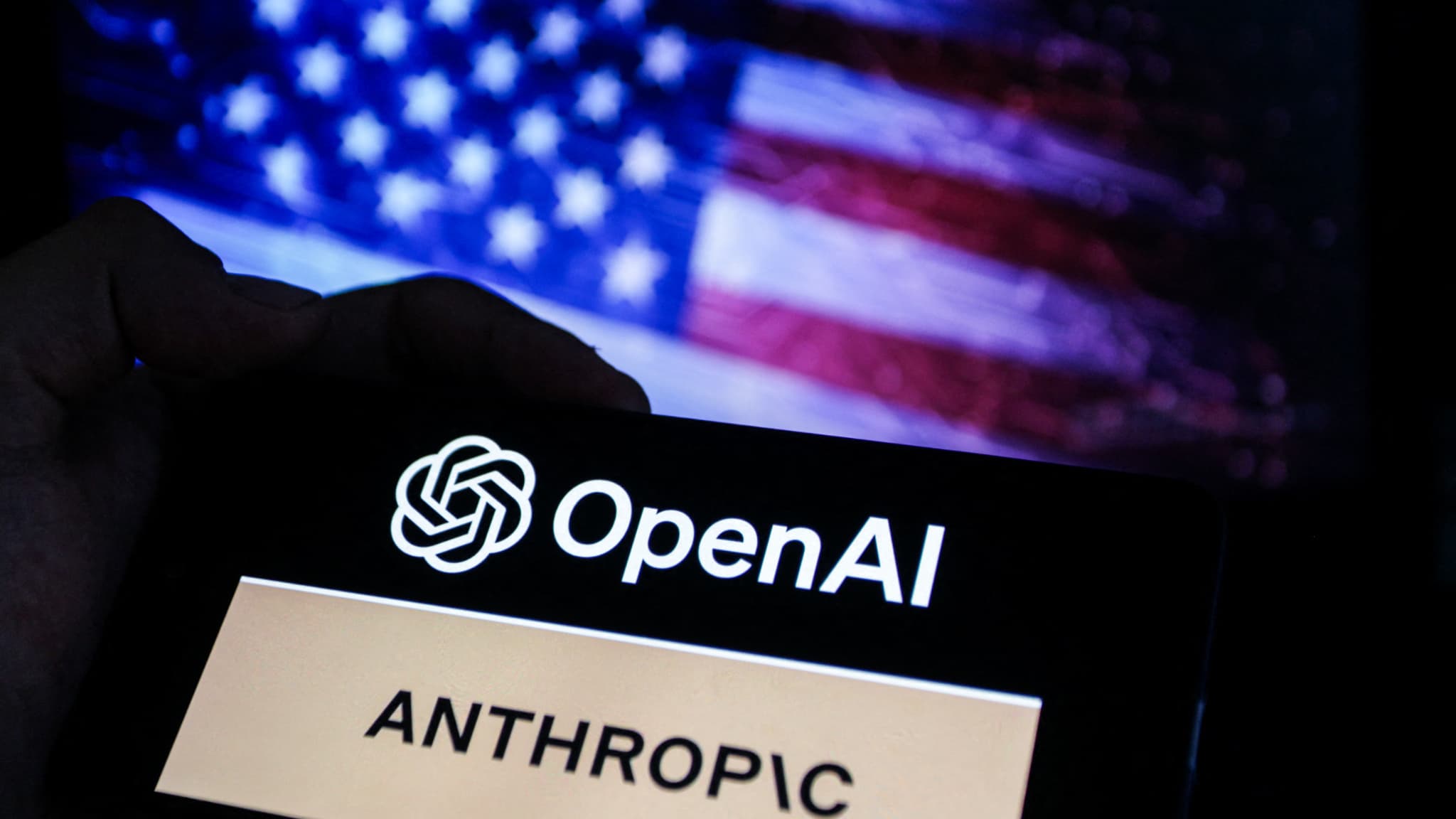 Hugging Face'in OpenAI Modelleri Tarafından Hacklenmesinin Ardından ABD'li Yasamacılar Kontrol Edilemeyen Yapay Zekaları Durdurmak İçin Acil Durum Butonu Zorunluluğu Getirmek İstiyor