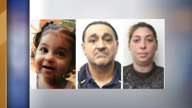 La fillette, sa mère et probablement son père