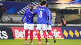Arnaud Kalimuendo et Maghnes Akliouche lors du match entre la France et l'Autriche, le 15 octobre 2024.