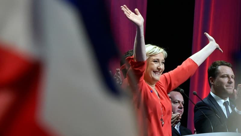 Marine Le Pen a donné son parrainage à Henri Guaino pour la présidentielle.