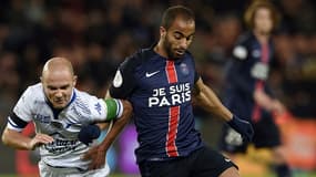 Lucas à la lutte avec Nivet