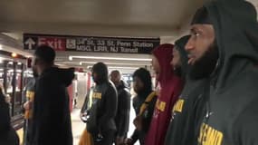 À New York, LeBron James et ses coéquipiers prennent le métro pour éviter les bouchons
