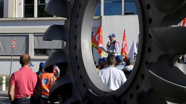 Des salariés de GE/Hydro sur le site de Grenoble.