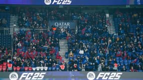 Les supporters du PSG lors du match contre l'OL en Arkema Première Ligue au Parc des Princes le 18 janvier 2025