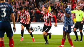 Canos ouvre le score pour Brentford face à Arsenal