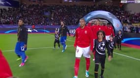 Kylian Mbappé avec son petit frère Ethan