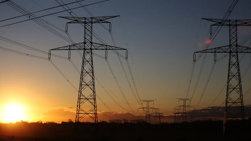 Image d'illustration - Ligne à haute tension en France