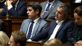 Gabriel Attal et Gérald Darmanin le 1er octobre 2024 à l'Assemblée nationale 