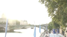 Les voies sur berges à Paris. -