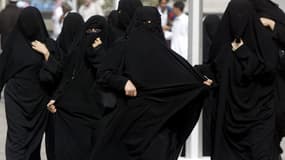Femmes en burqa, en Arabie Saoudite (photo d'illustration)