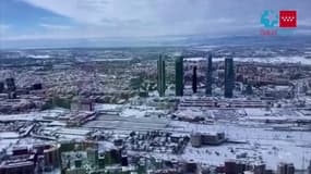 EN VIDEO - Le centre de l'Espagne toujours paralysé après la tempête de neige