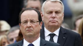 La cote de confiance de l'exécutif s'est stabilisée à un bas niveau en juillet (31%), selon le baromètre mensuel de l'Observatoire politique CSA à paraître vendredi dans Les Echos. Après l'embellie du mois dernier, la cote de confiance de François Holland