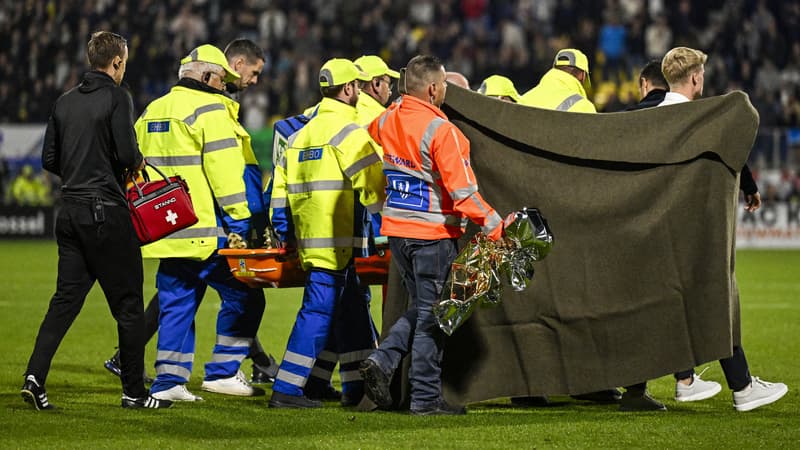 Pays-Bas: le gardien du RKC Waalwijk, tombé KO face à l'Ajax Amsterdam, a reçu des soins d'urgence sur le terrain, le match arrêté