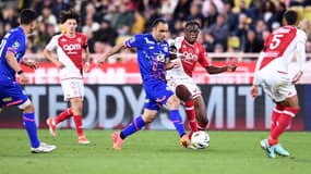 Ligue 1, 29e journée, match en retard - Ismaily et Denis Zakaria lors de Monaco-Lille, le 24 avril 2024