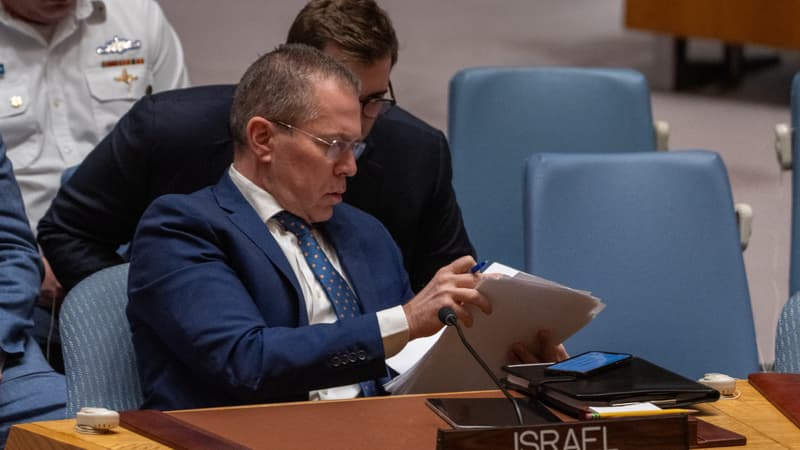 L'ambassadeur d'Israël aux Nations Unies, Gilad Erdan, participe à une réunion d'urgence le 14 avril 2024 au siège de l'ONU à New York.