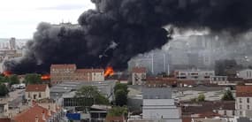 Un incendie se déclare à Aubervilliers - Témoins BFMTV