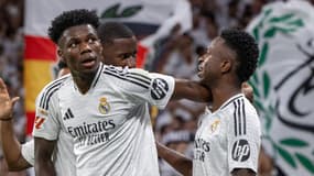 Aurélien Tchouaméni avec Vinicius Jr pendant un match du Real Madrid en octobre 2024
