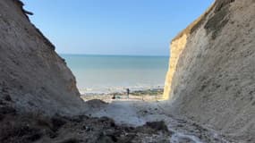 De plus en plus de migrants tentent de traverser la Manche depuis la Normandie, comme dans la région de Dieppe, où les contrôles sont moins nombreux