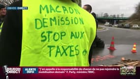 "Il fait l'ignorant. Il nous entend pas. Il nous voit pas": la colère des "gilets jaunes" amiénois envers Emmanuel Macron