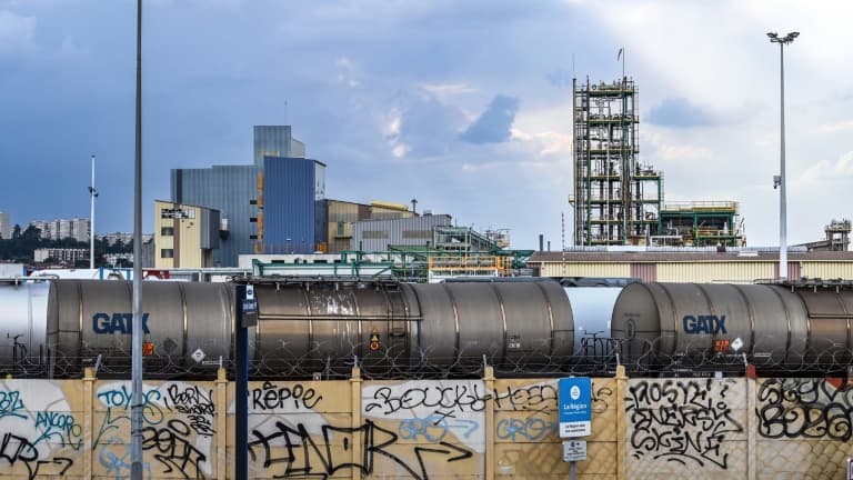 L'usine du groupe chimique Arkema à Pierre-Bénite, près de Lyon, le 3 juin 2023. 