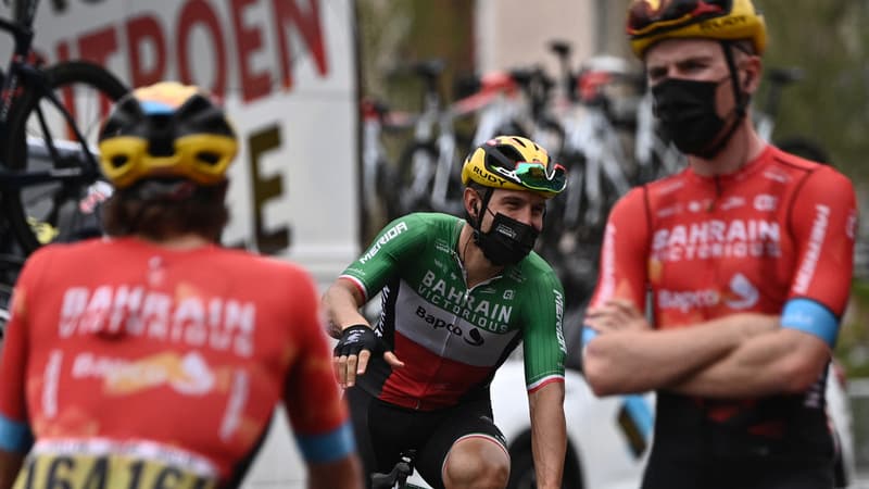 Tour de France: trois coureurs enquêtent sur des vélos bruyants et une boisson mystérieuse