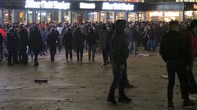 La gare principale de Cologne, lors de la nuit durant laquelle des centaines de femmes ont été agressées sexuellement, le 31 décembre 2015.