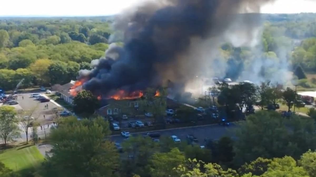 Une fusillade et un incendie ont eu lieu dans une église mormone du Michigan, aux États-Unis, ce dimanche 28 septembre 2025. 