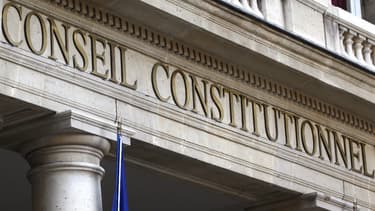 La façade du Conseil Constitutionnel à Paris