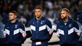 Kylian Mbappé entouré de Marco Verratti et Neymar avant un match du PSG en Ligue des champions, le 12 octobre 2022