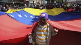 Manifestation à Caracas au Venezuela le 5 janvier en réaction à l'enlèvement du président Nicolas Maduro par les Etats-Unis. 
