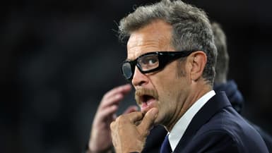 Le sélectionneur Fabien Galthié pendant un match du XV de France contre les All Blacks, le 5 juillet 2025
