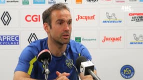 Clermont 29-26 Stade Français : Parra a trouvé "bizarre" d'affronter son futur club