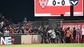 Les incidents du match de Ligue 2 Ajaccio-Bordeaux, le 21 août 2023