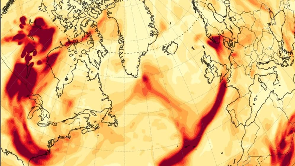 Le panache de fumée au dessus de l'Atlantique issu des incendies au Canada entre le 22 mai et le 2 juin 2025