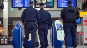 La présence policière a été renforcée dans les transports partout en France.