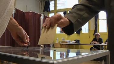 49% des sondés estiment qu'un "électeur dispose aujourd'hui d'une offre politique assez variée et satisfaisante"