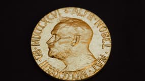 La somme allouée aux lauréats du prix Nobel, actuellement de dix millions de couronnes suédoises, va être réduite d'un cinquième à huit millions de couronnes, soit près de 900.000 euros, a annoncé lundi la fondation Nobel en invoque des problèmes financie