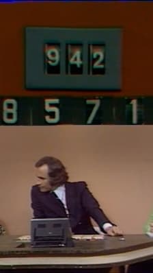 L'émotion de Patrice Laffont, ancien présentateur du jeu "Des chiffres et des lettres" suite à l'arrêt du programme