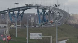 De nombreux agriculteurs se sont mobilisés le samedi 10 janvier 2026 sur le Pont de Normandie (Seine-Maritime) pour exprimer leur colère après l'accord du Mercosur. 