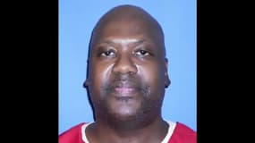 Curtis Flowers, en prison depuis 1996, va pouvoir retrouver la liberté avant un septième procès sur la même affaire, un quadruple meurtre qu'il nie avoir commis