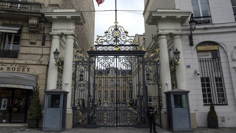 Entrée du ministère de l'Intérieur, place Beauvau à Paris